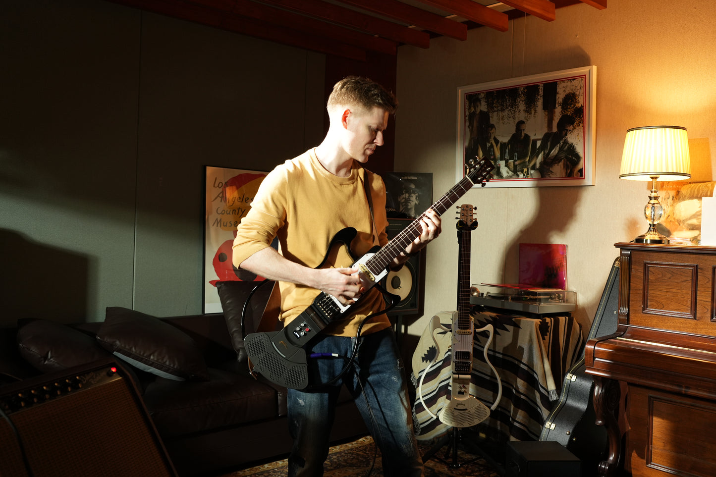 Mogabi Travel-Electric Guitar V3 Mic Preamp